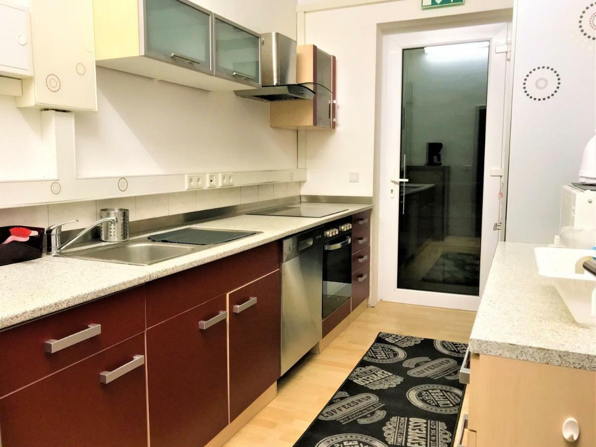 Ferienwohnung Bis 8 Personen Rottenbach (Erlangen-Hochstadt) Exterior foto